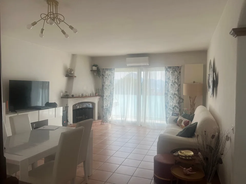 Splendido attico di 4.5 locali con vista panoramica a Canobbio