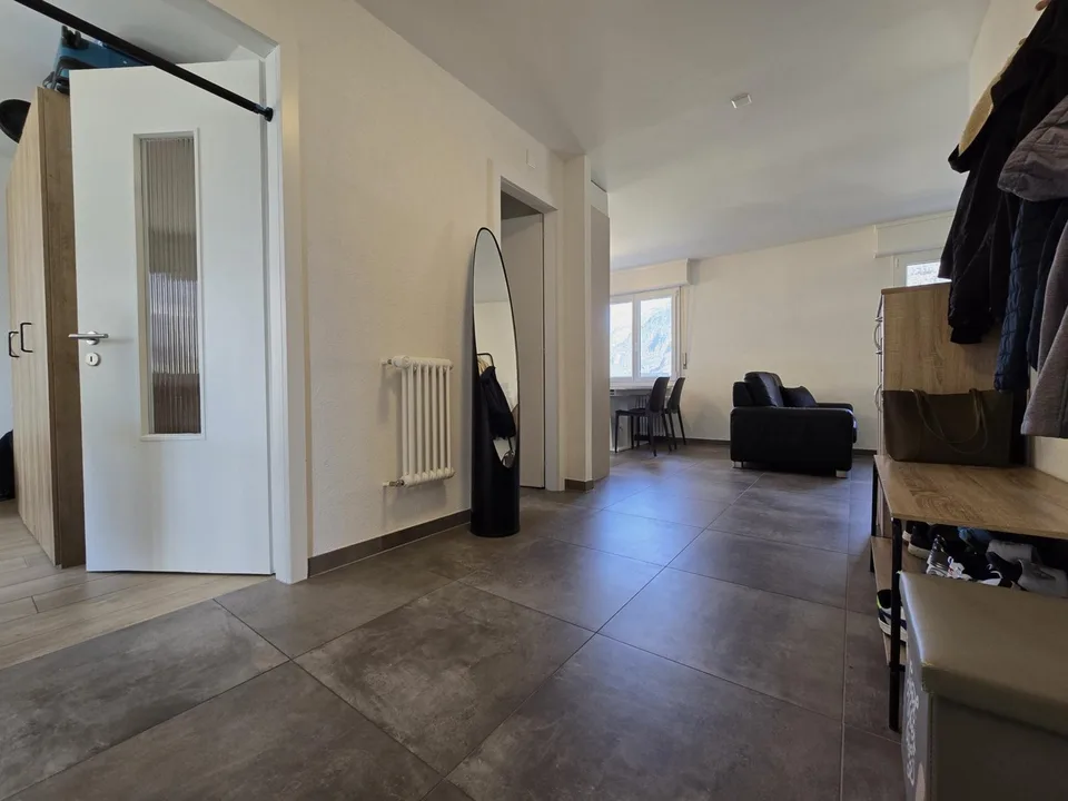 Appartement de 3.5 pces refait à neuf + garage et place de parc : rendement immédiat !
