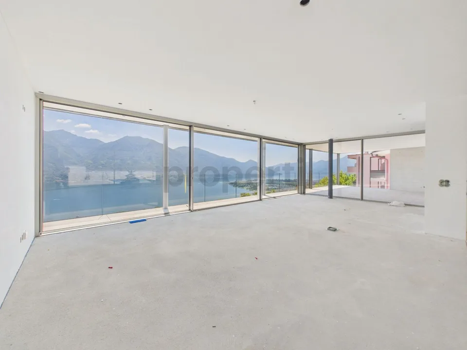 Attico di lusso con vista panoramica a Brione sopra Minusio – foto 13 di 32