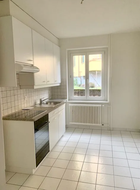 Schönes 4-Zimmer-Apartment mit 90m2 und Blick auf den See und die Alpen – Foto 10 von 10