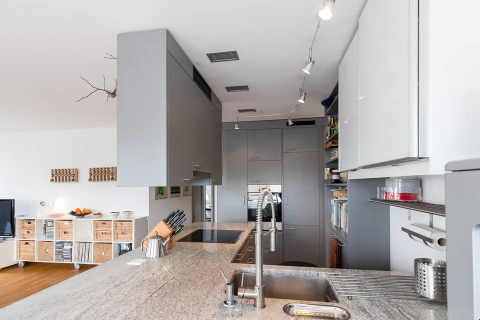 Moderne 5.5-Zimmer-Maisonettewohnung in Fahrweid