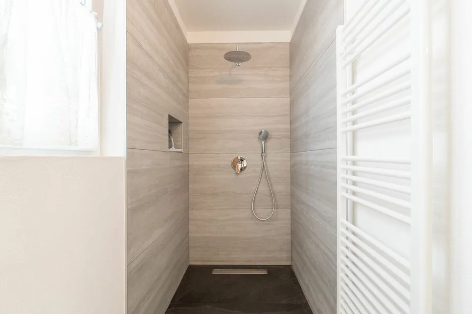 LOSONE - Wohnung mit 4.5 Zimmern zu vermieten – Foto 13 von 20