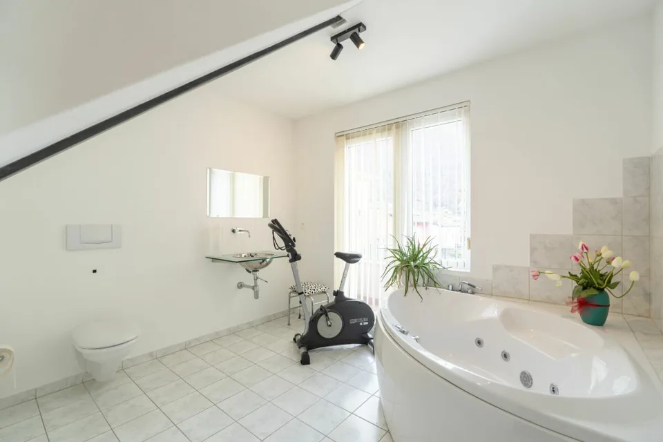 LOSONE - Wohnung mit 4.5 Zimmern zu vermieten – Foto 12 von 20