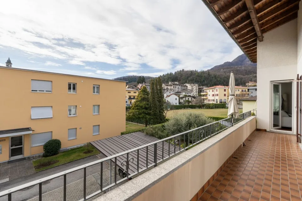 LOSONE - Wohnung mit 4.5 Zimmern zu vermieten – Foto 9 von 20