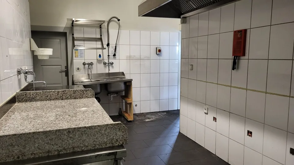 Gastrofläche an bester Lage am Bahnhof Langnau i.E.