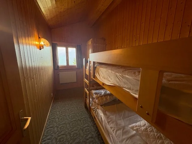 3 Bedroom attic apartment on Les Moulins – photo 7 of 10