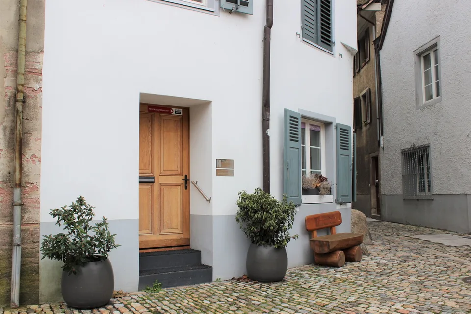 Hochwertig ausgebaute Büro-/Praxisräumlichkeit in der Altstadt!
