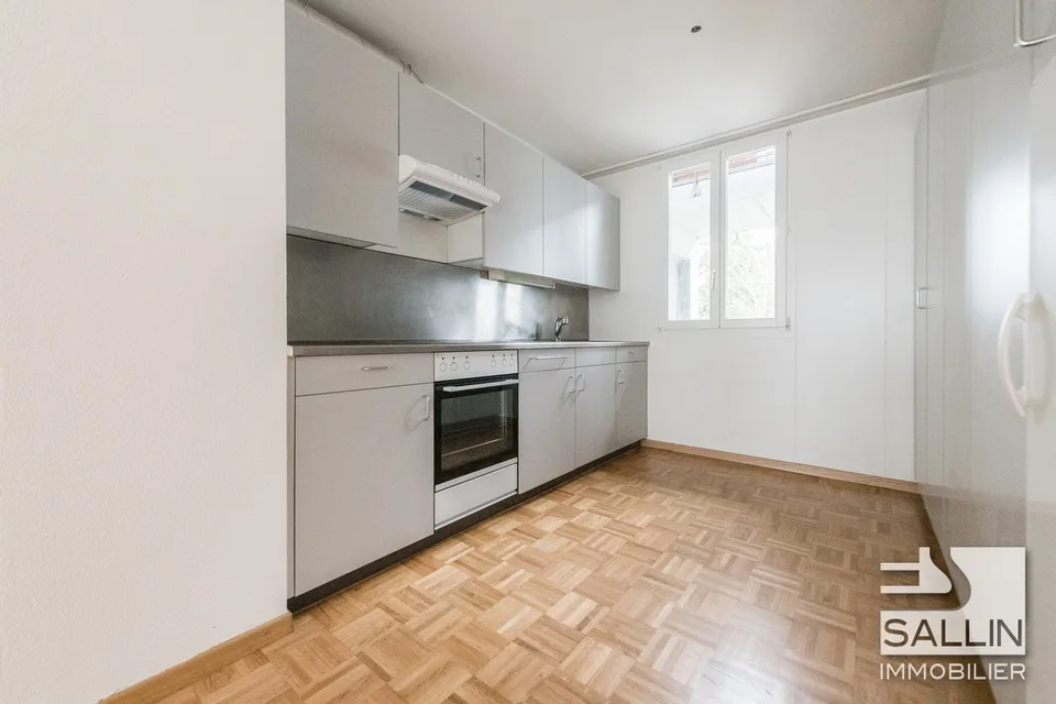 APPARTEMENT DE 3½ PIECES AVEC BALCON DANS LE QUARTIER DU TORRY