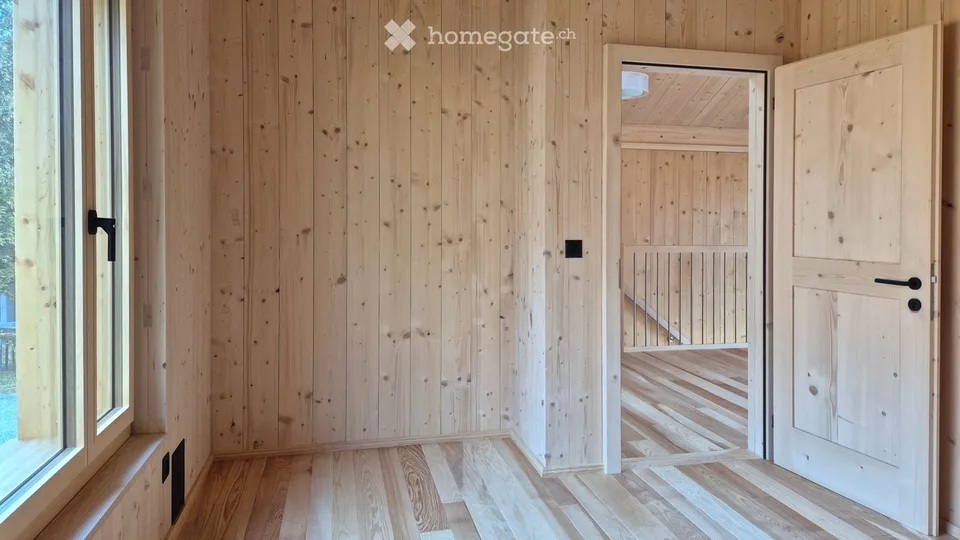 3.5-Zimmer-Maisonette in Vollholz  leim- und metallfrei