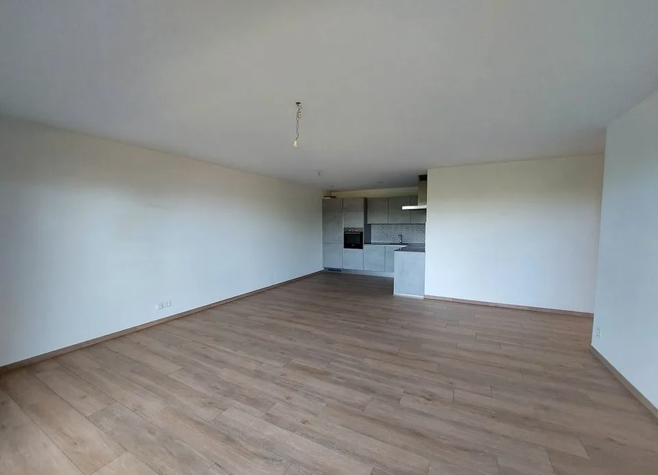 Wohnung mit 3,5 Zimmern im 1. Stock