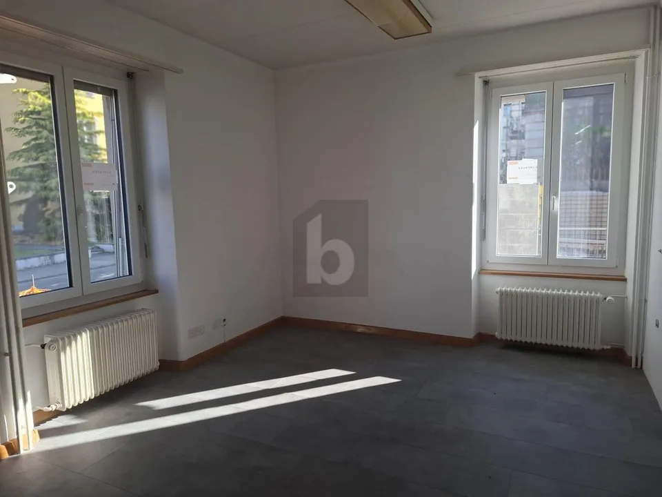 HELL, GERÄUMIG, GUT GELEGEN