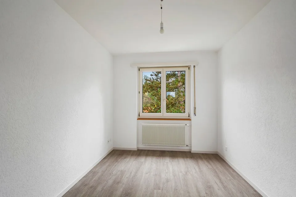 Appartamento di 4.5 locali su 85 m2 in un ambiente alberato