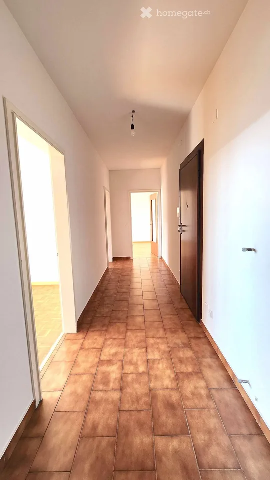 Comodo appartamento 2,5 locali zona centrale Mendrisio