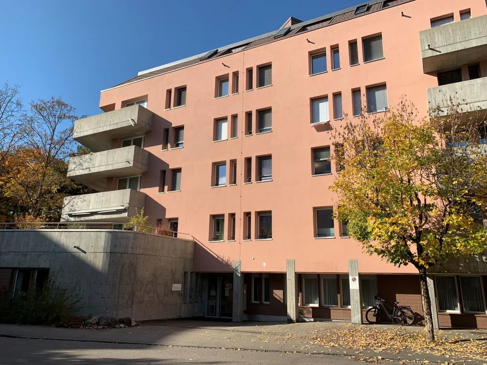 Hallenplatz Nr. 3