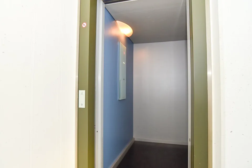 Preiswerte Büro- oder Gewerbefläche an interessanter Lage – Foto 7 von 11