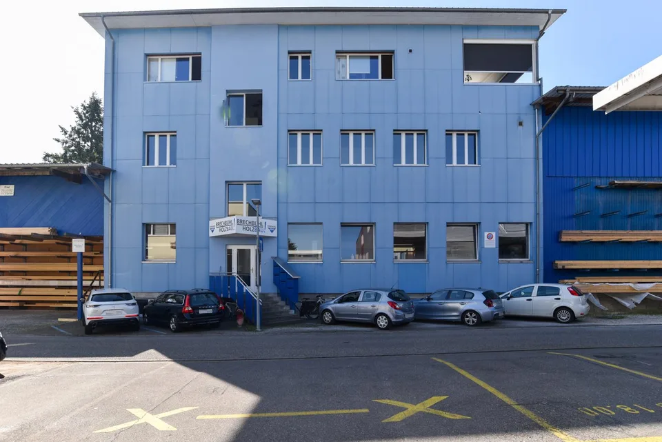 Preiswerte Büro- oder Gewerbefläche an interessanter Lage – Foto 9 von 11