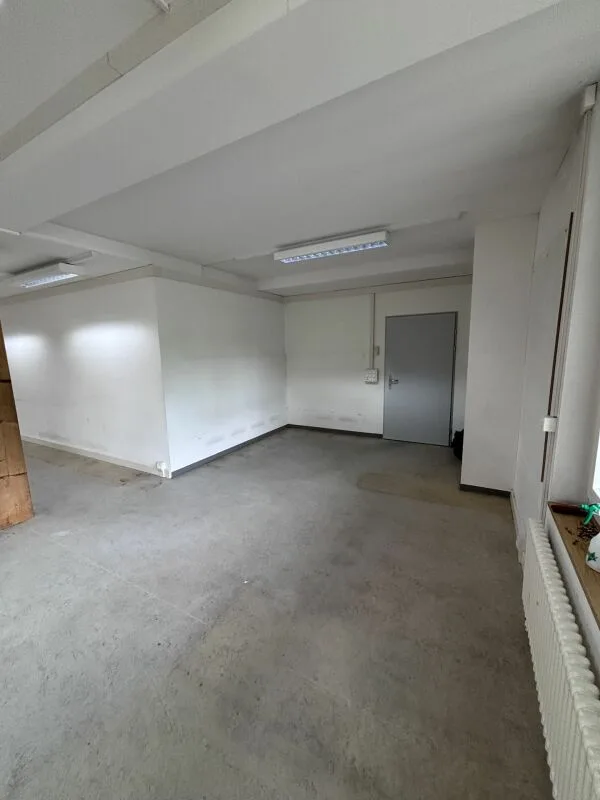 Grosser Büro-/Gewerberaum in ehemaliger Spinnerei – Foto 6 von 7