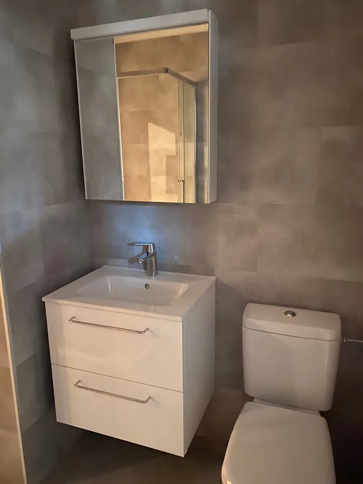 Luminoso appartamento di 2 locali con balcone e vista panoramica – Massagno