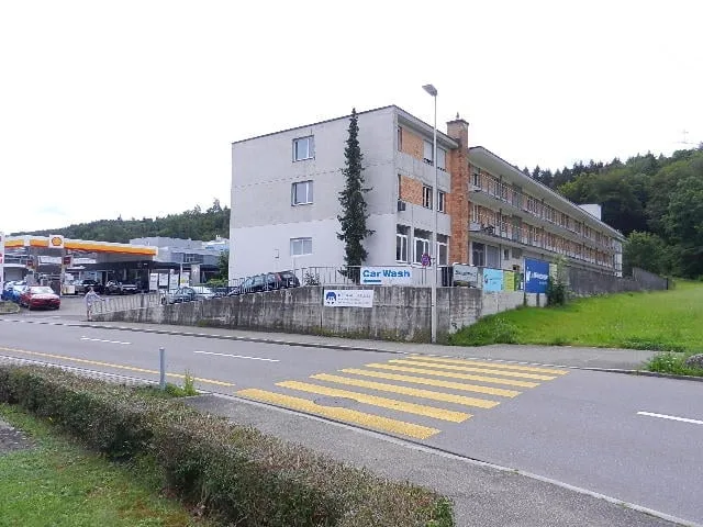 z.B. Büro / Atelier / Mehrzweckraum