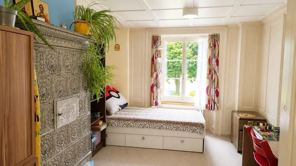 Vielseitiges Wohnhaus zur Miete in Linthal – Foto 8 von 13