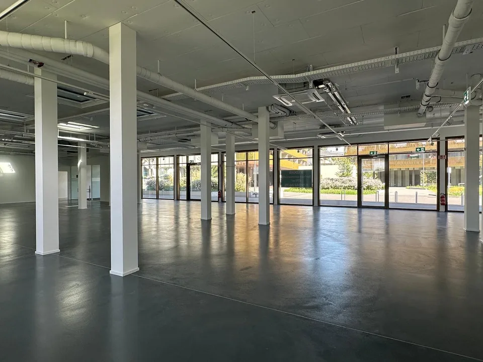 Espace commercial moderne à Chavannes-près-Renens