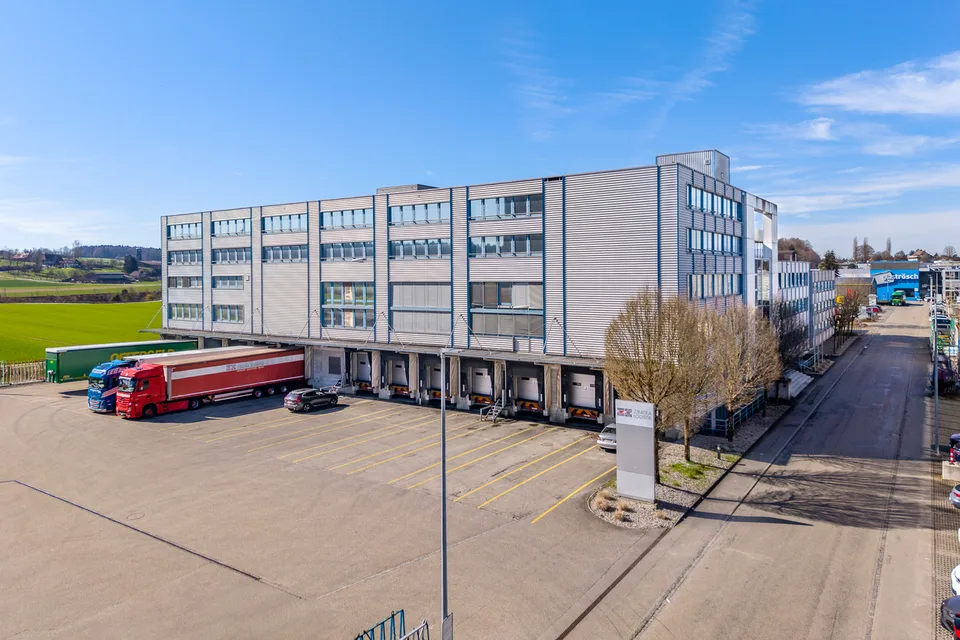 Jusqu'à 20 000 m² d'espaces de stockage et de logistique attractifs, disponibles à partir de 2028
