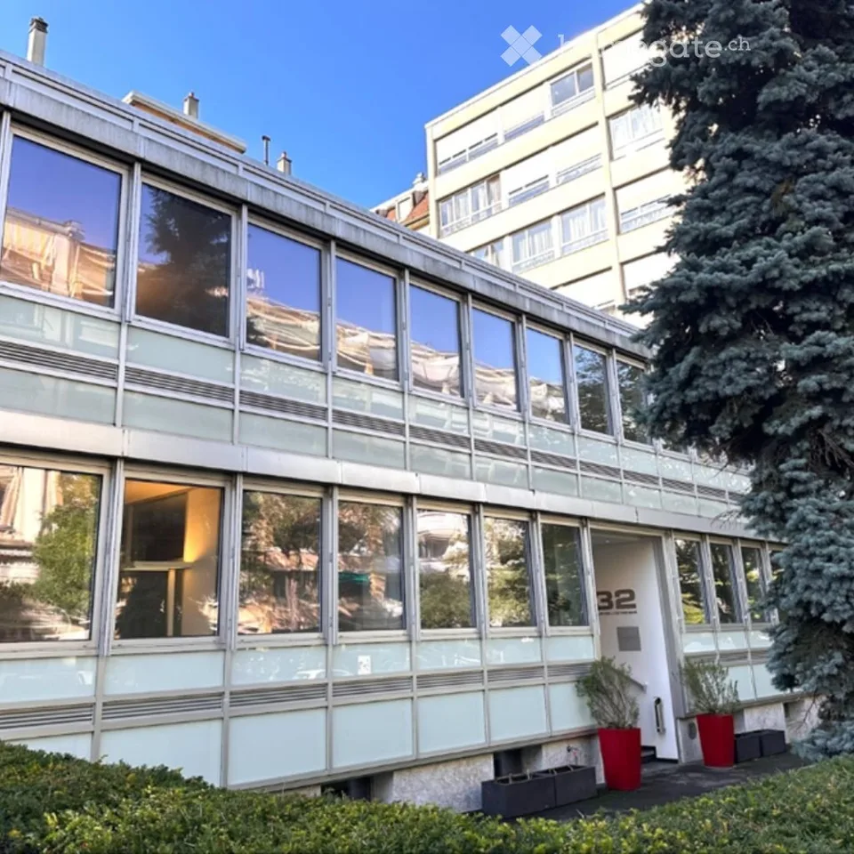 Bureaux modernes de 70m² en rez de cour