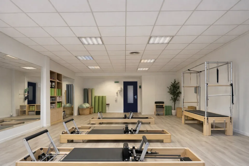 Surface commerciale à louer - 68 m²