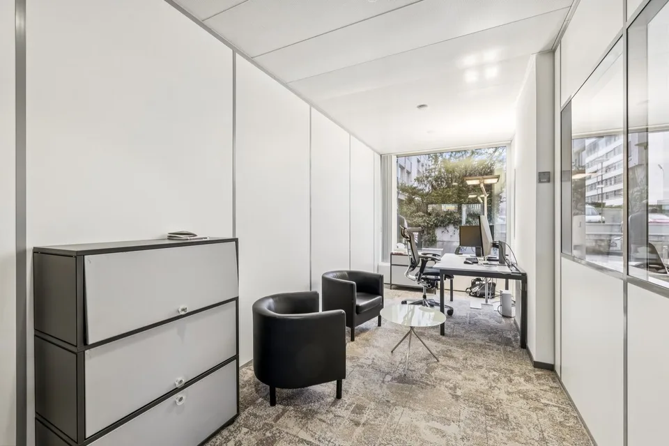 BUREAUX PLUG & PLAY 269 m² | Quartier Pont Rouge – photo 7 sur 10