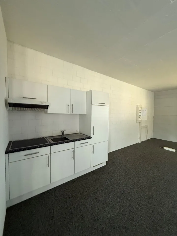 307m² de bureau à Baar à louer