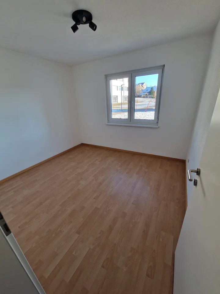 Magnifico appartamento di 4,5 locali in affitto a Noirmont, disponibile subito – foto 7 di 9