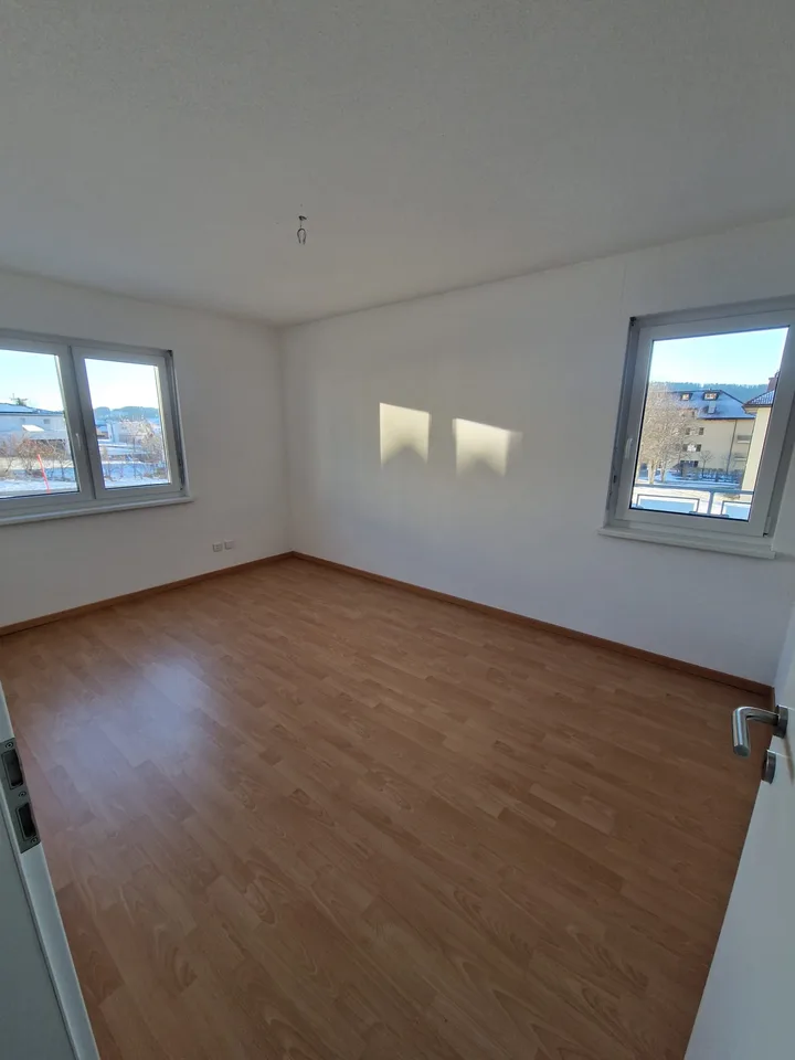 Magnifico appartamento di 4,5 locali in affitto a Noirmont, disponibile subito – foto 6 di 9