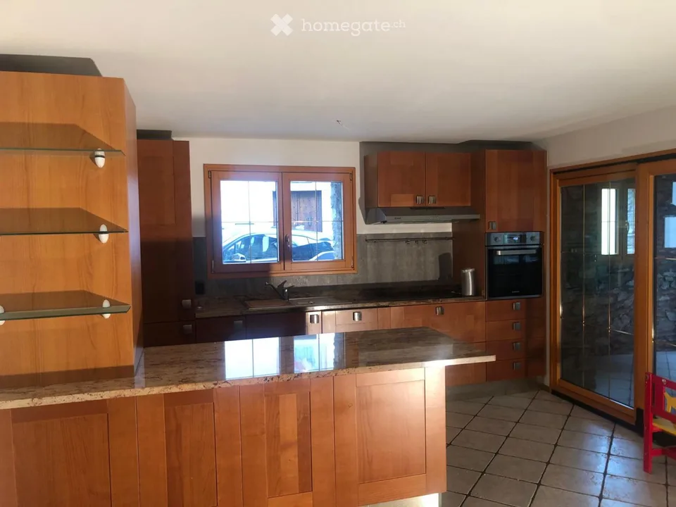 Mezzovico-Vira affittasi appartamento 3.5 locali