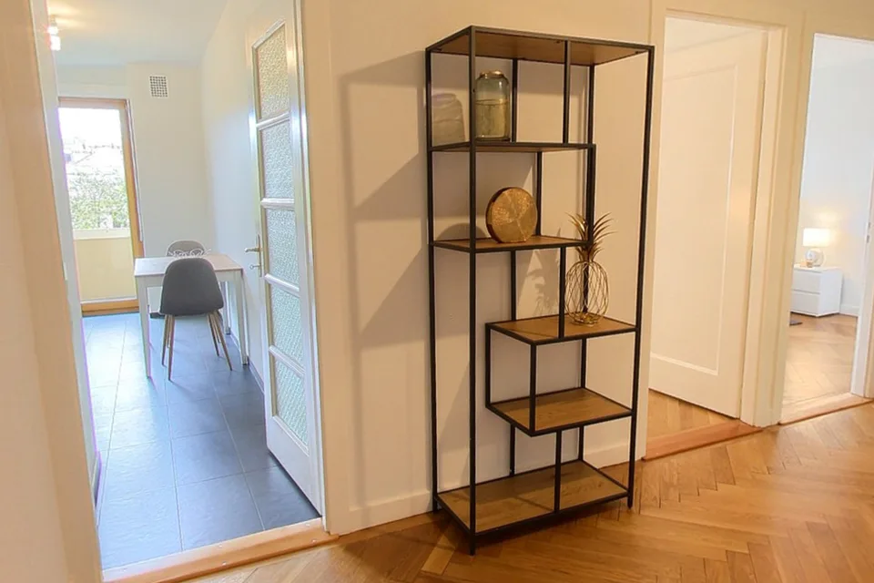 Appartement spacieux 2 chambres meublé avec balcon et vue sur la rivière à Genève – photo 13 sur 13