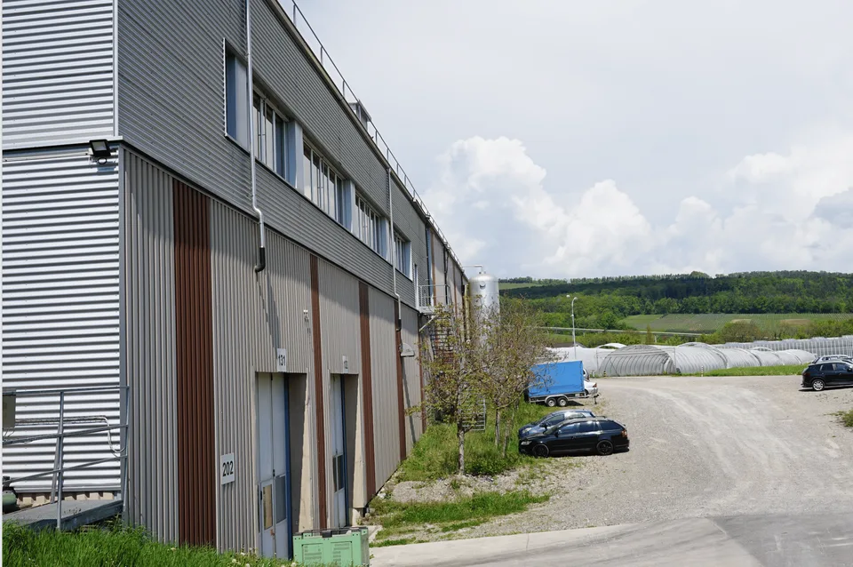 Lager- oder Gewerberaum in Villigen