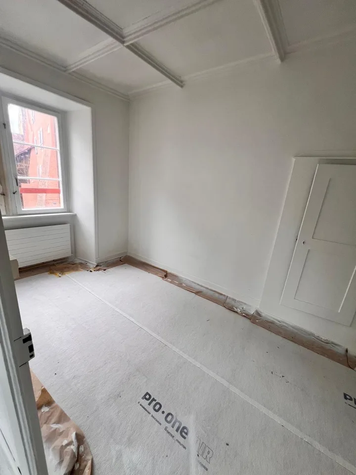Charmant appartement 4 pièces dans un immeuble ancien sur la Hauptgasse à Zurzach – à partir d'août 2026