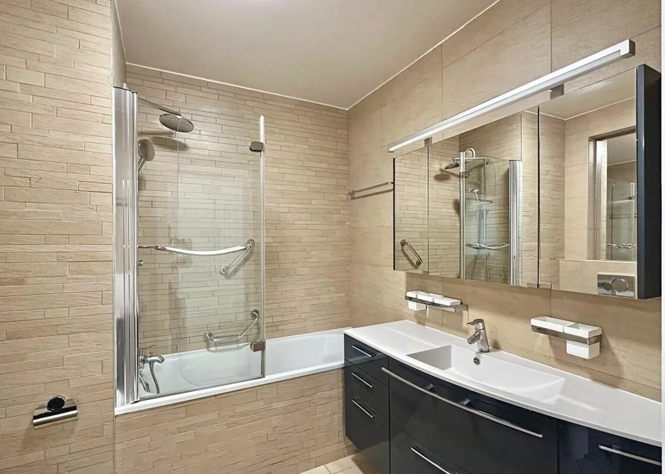 7 Zimmer Wohnung in Genève – Foto 17 von 23