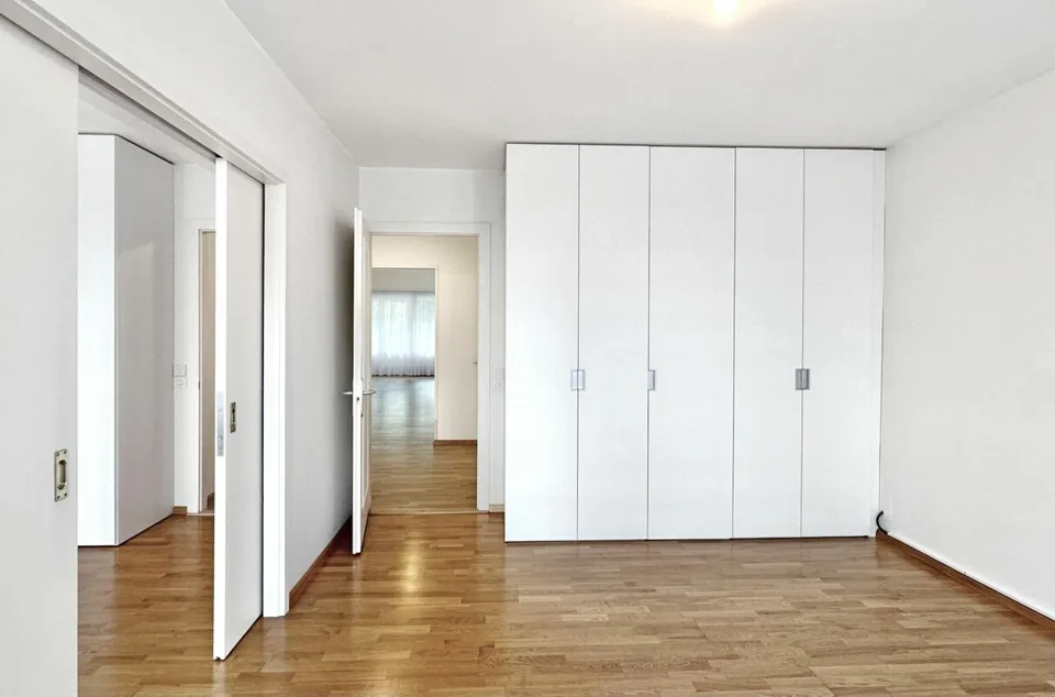 7 Zimmer Wohnung in Genève – Foto 16 von 23
