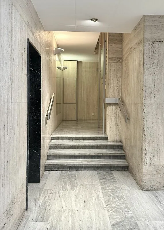 Appartement 7 pièces à Genève - Rez Superieur