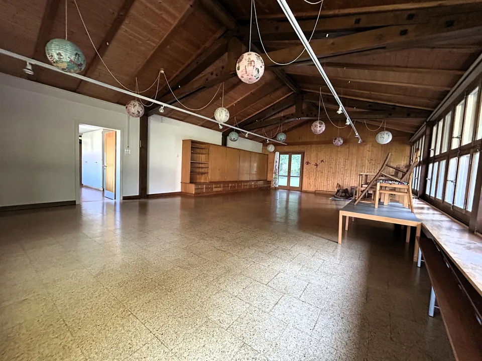 Locale commerciale sulla Freiburgstrasse a Berna – 114 m² al piano terra