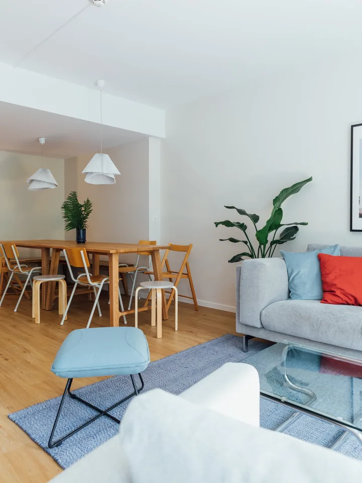 Möbliertes Zimmer mit eigenem Bad | Coliving | Zürich-Kloten – foto 8 di 18