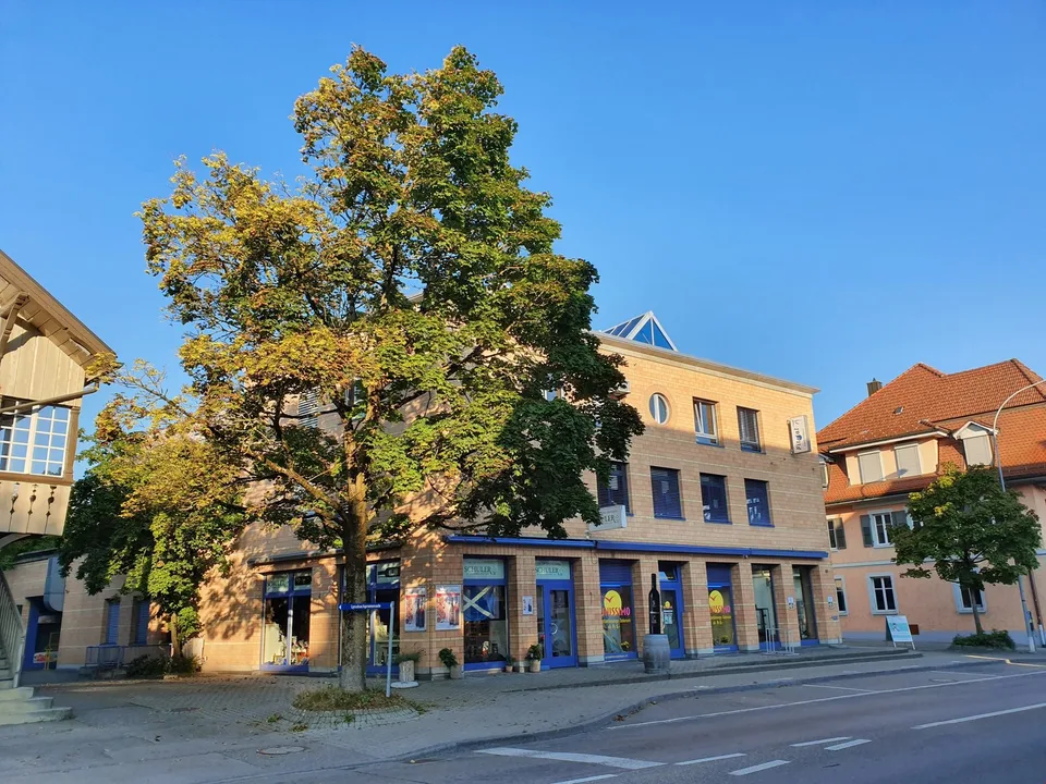 Einstellhallenplätze im Zentrum von Lyss