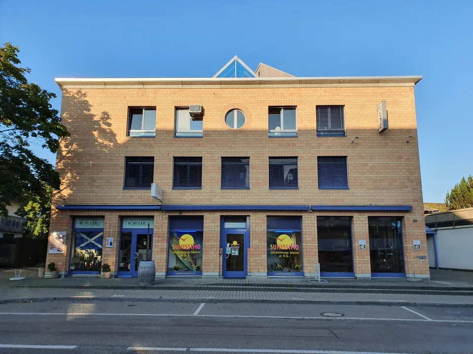 Einstellhallenplätze im Zentrum von Lyss