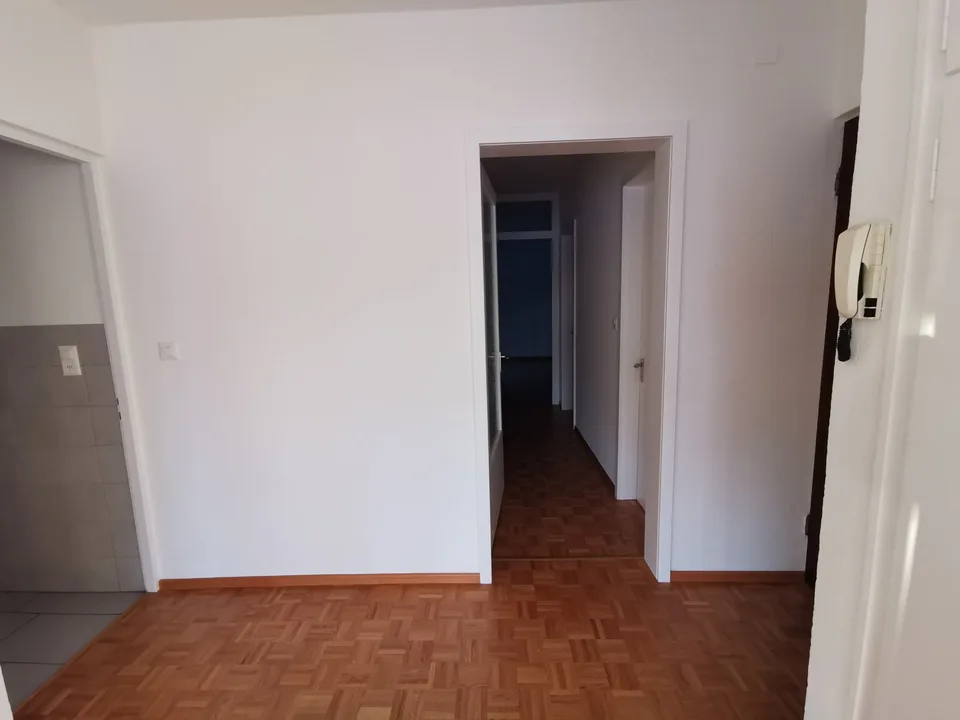 Wohnung mit 4 Zimmern und unvergleichlichem Blick auf den See