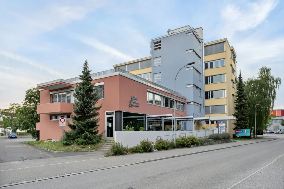 Bezugsbereite Bürofläche direkt am Bahnhof Glattbrugg