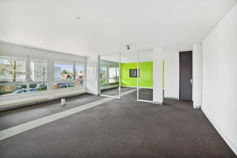 Verkaufsfläche in Open-Space im Chailly-Viertel