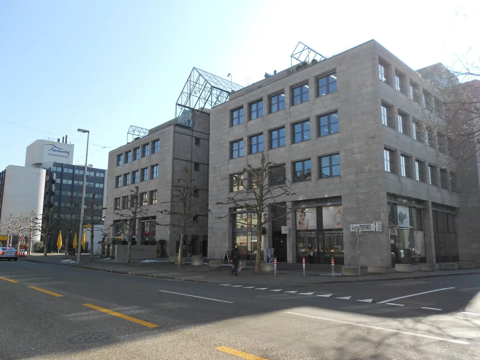Attraktive Gewerbefläche an absoluter Toplage – Bahnhofplatz 1, Aarau