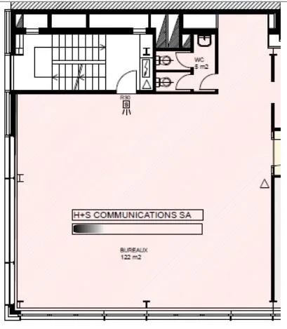 In affitto per una data da concordare, un ufficio di 130 m2 al 2° piano
