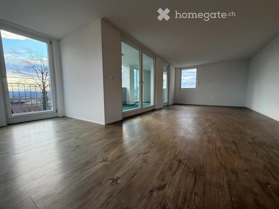 Moderne 5.5 Wohnung im Eigentumsstandard