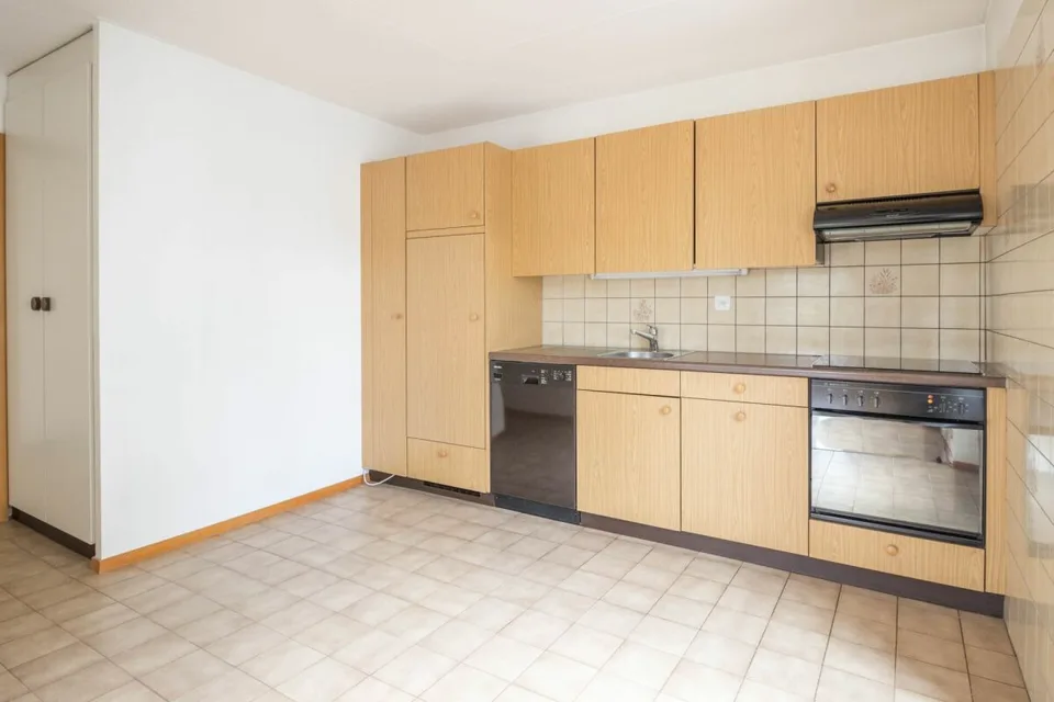 Große Straße 8, Les Brenets - 5-Zimmer-Wohnung im Erdgeschoss – Foto 6 von 9